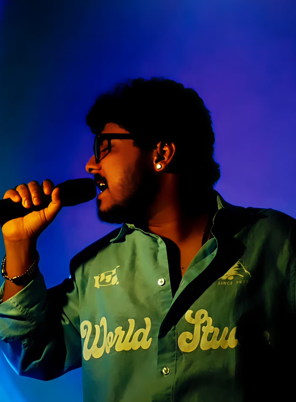 Featured Vibe Along Events artist performing live